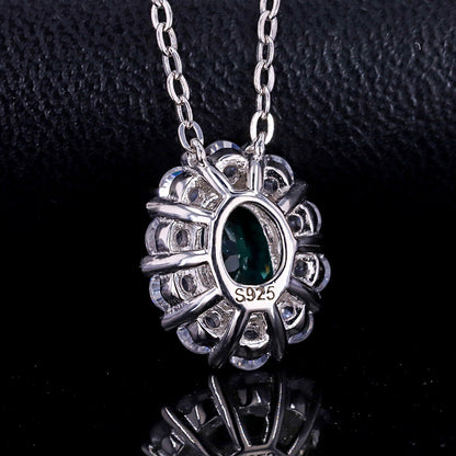 1 Karat Egg-Shaped Oval Synthetic Emerald Pendant Female 925 Silver Emerald Necklace Wikie Jewelry