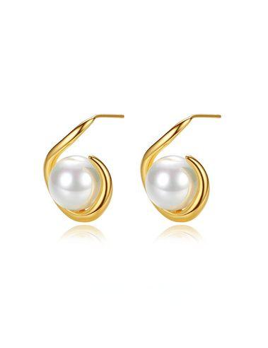 Minimalist Shell Pearl Earrings E0686